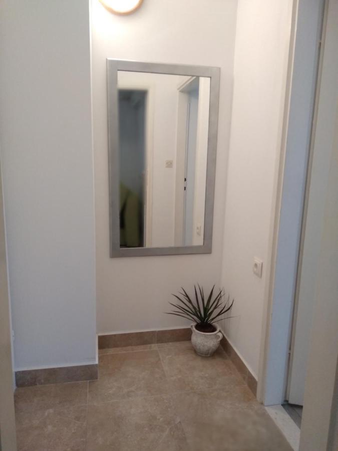 Apartment Seaview Jelsa Racic Экстерьер фото