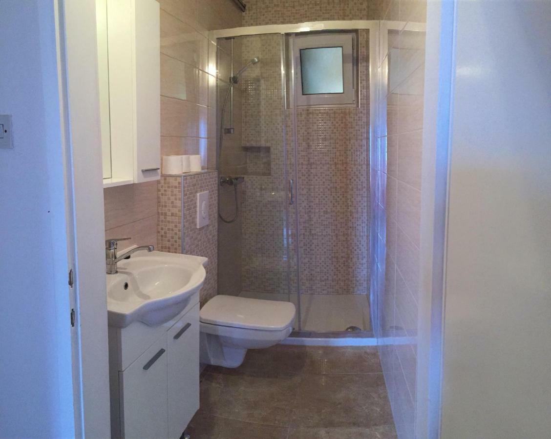 Apartment Seaview Jelsa Racic Экстерьер фото