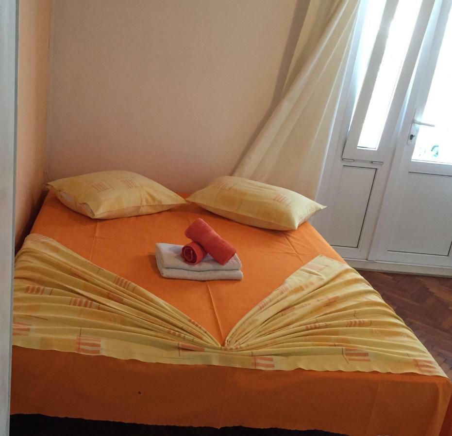 Apartment Seaview Jelsa Racic Экстерьер фото