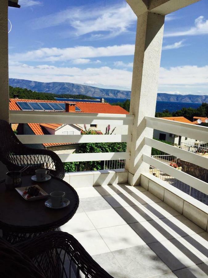 Apartment Seaview Jelsa Racic Экстерьер фото